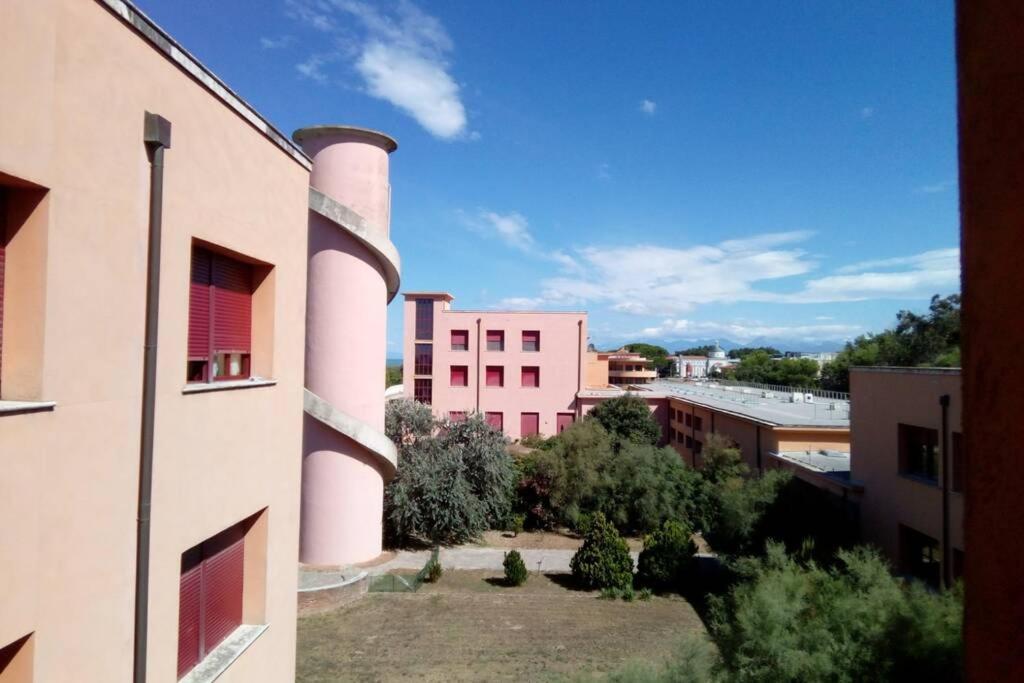 Casa Nel Parco Sulla Spiaggia 比萨 外观 照片